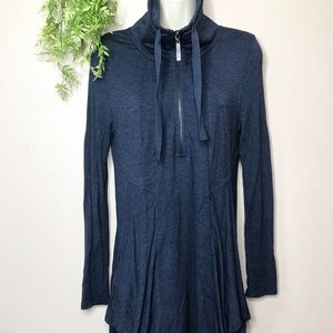 Athletic Flowy Blue Long Sleeve Tunic Draped Dress Top Pockets Relaxed Half Zip
